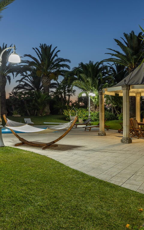 Villa Oasi Di Pace: basseng, Eksteriør, Hage, Utendørs