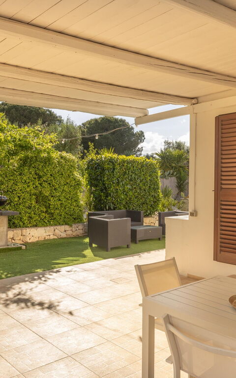 Villa Lampu Di Luce: Balkong / terrasse / uteplass, Hage, Utendørs