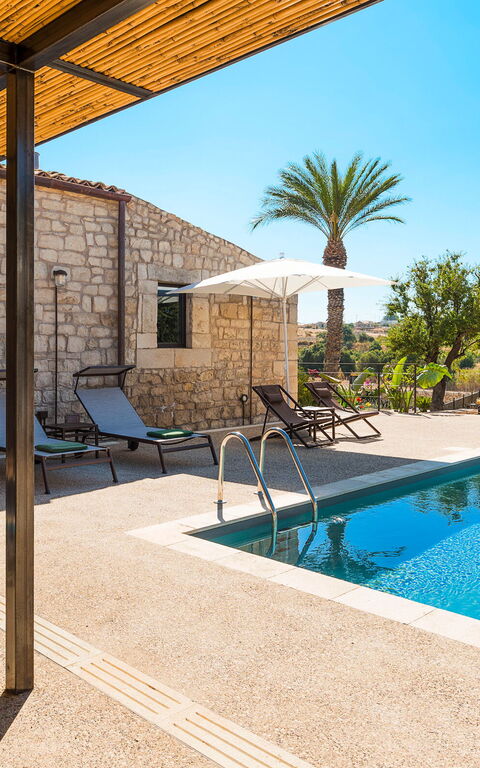 Dimora Spinazzella: basseng, Eksteriør, Utendørs