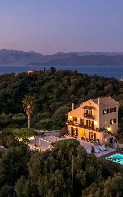 Villa Irida