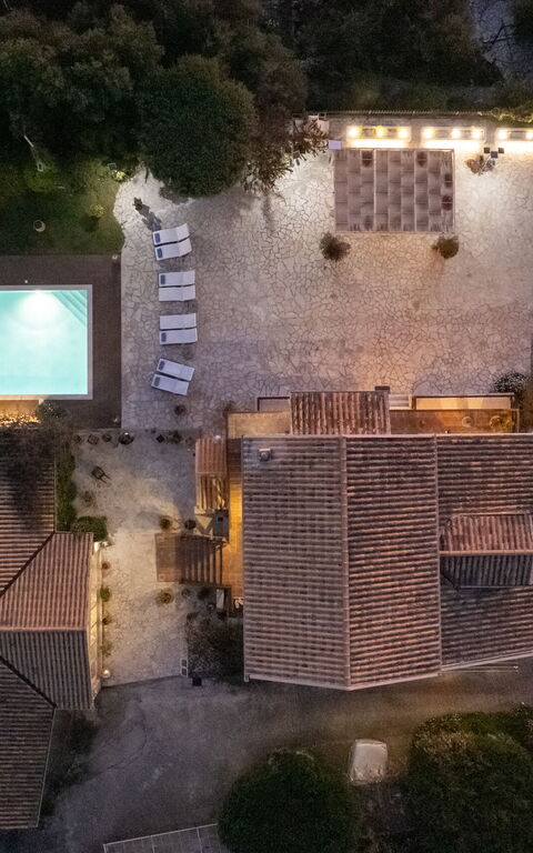 Villa Irida