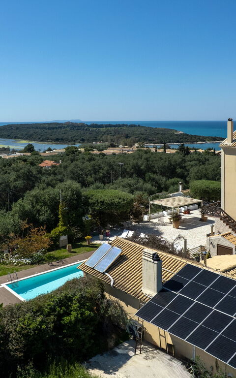 Villa Irida
