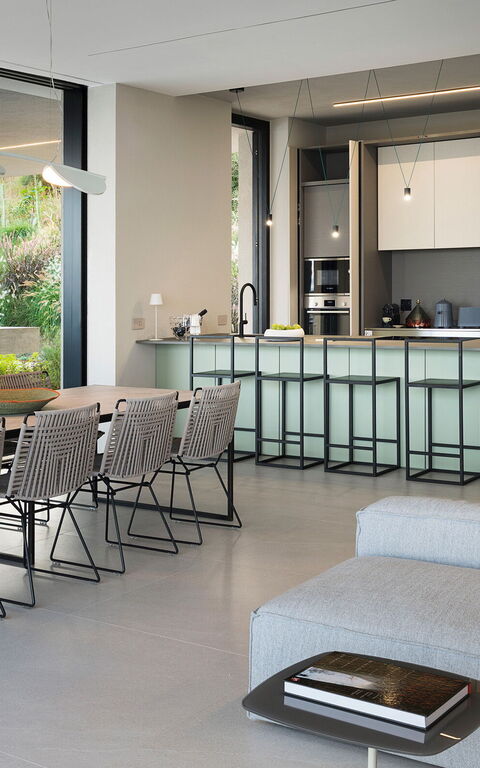 Villa Calypso: Kjøkken, Lunsjrom, Stue