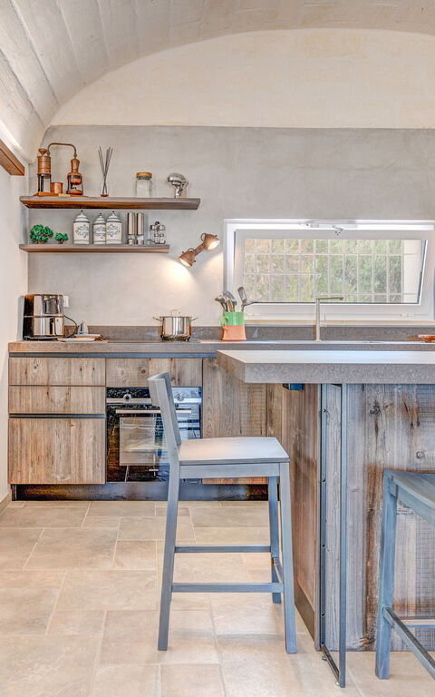 Trulli di Luccio: Kjøkken, Lunsjrom