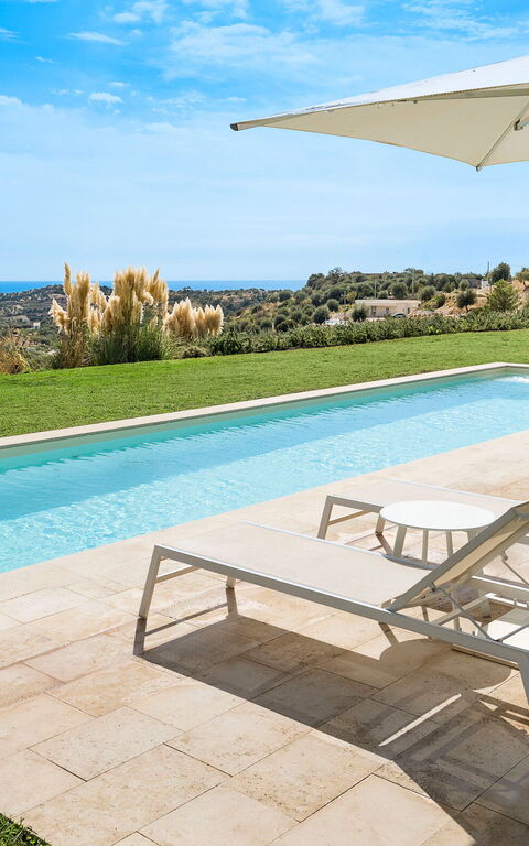 Villa Petite Afrique: basseng, Eksteriør, Hage, Utendørs