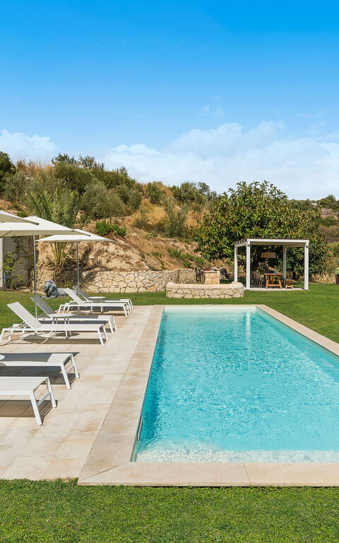 Villa Petite Afrique: basseng, Eksteriør, Hage, Utendørs