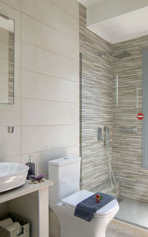 Villa Alkyoni: Baderom