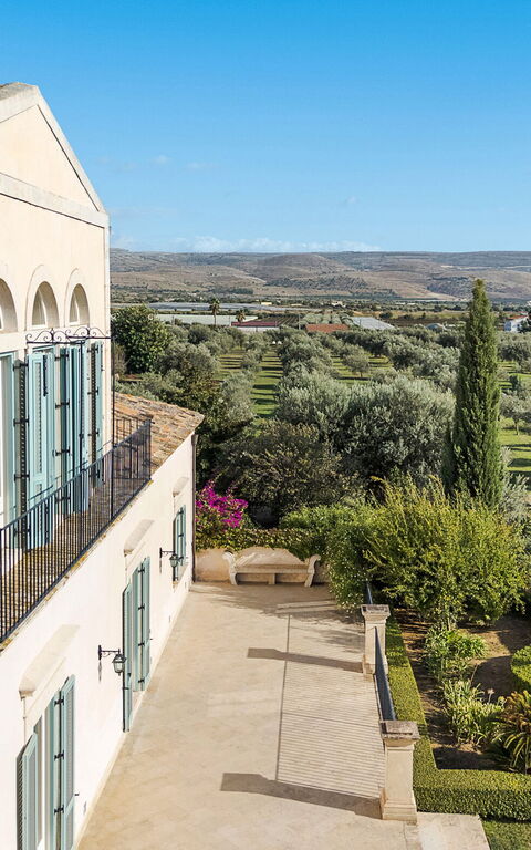 Domus Olivae: Balkong / terrasse / uteplass, Eksteriør, Hage, Utendørs, Visningar