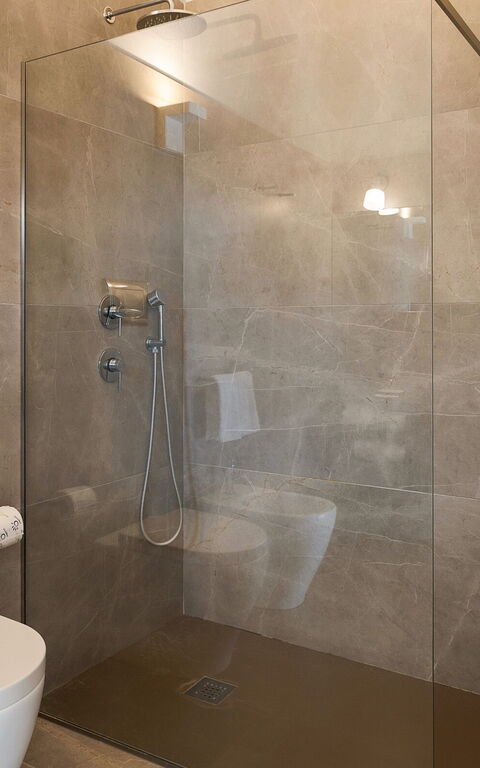 Domus Olivae: Baderom