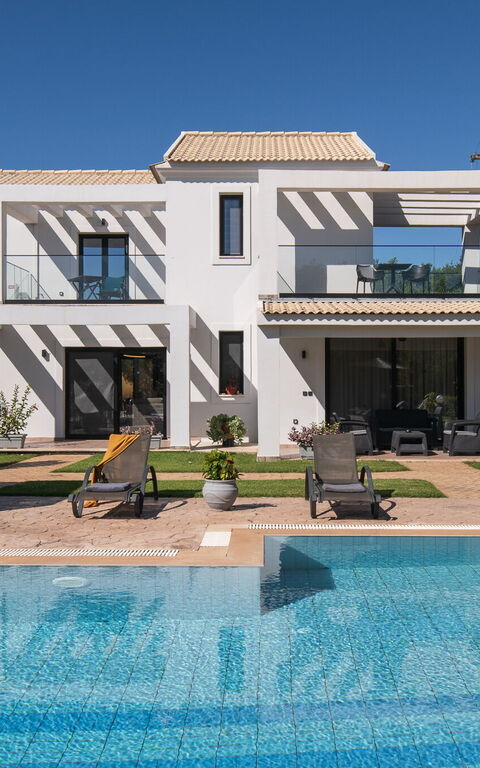 Villa Melitti: basseng, Eksteriør, Utendørs