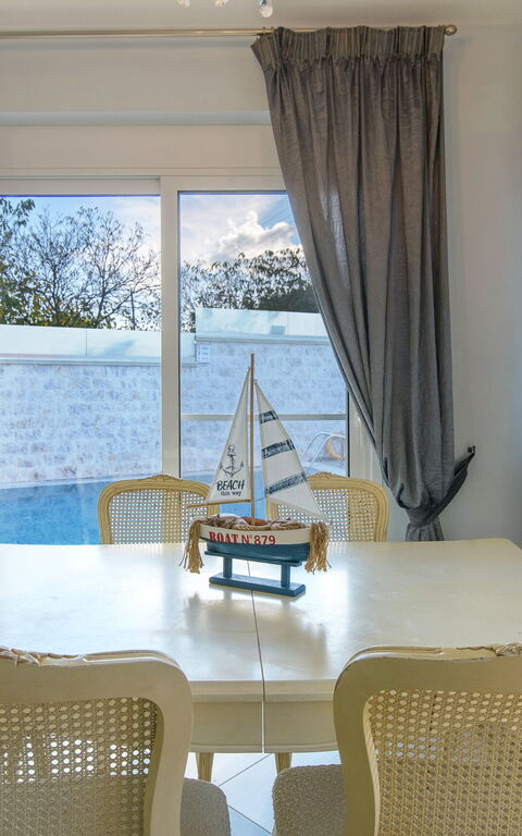 Doctor'S House: Lunsjrom