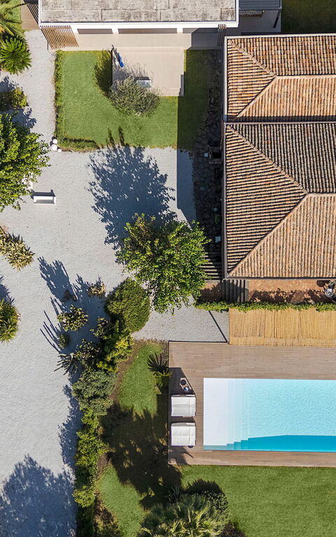 Muna Retreat: basseng, Visningar