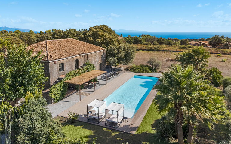 Muna Retreat: basseng, Eksteriør, Utendørs, Visningar