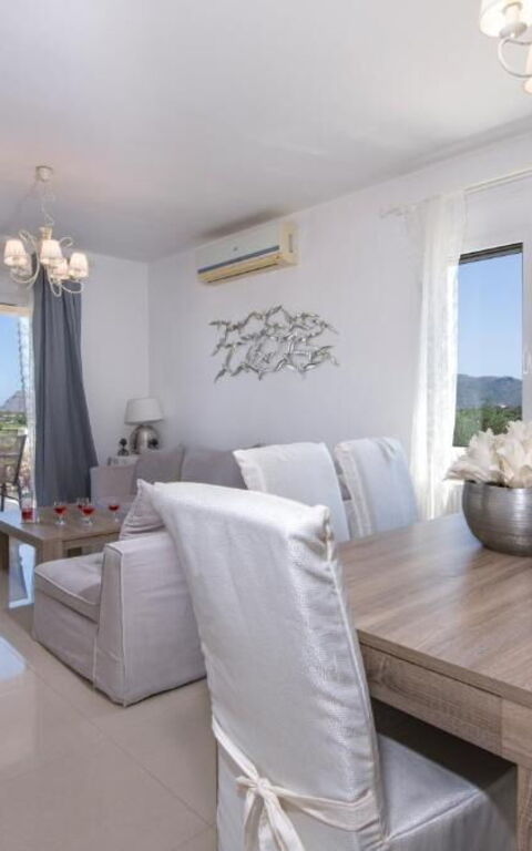 Magnolia: Lunsjrom, Stue