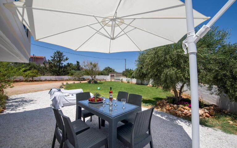 Magnolia: Balkong / terrasse / uteplass, Eksteriør, Hage, Utendørs