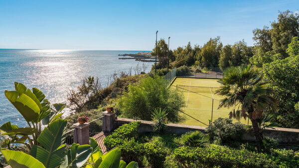 Villa Continella: Eksteriør, Utendørs, Visningar