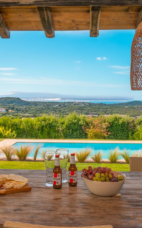 Villa Marinella: Balkong / terrasse / uteplass, basseng, Eksteriør, Visningar