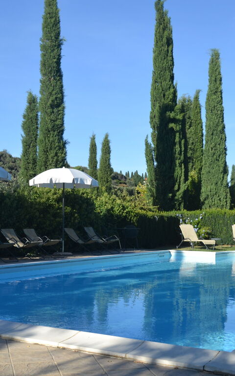 Podere Peteglia: basseng, Eksteriør, Utendørs