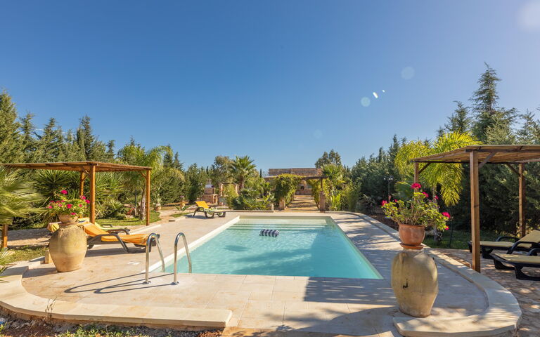 Villa Renedda: basseng, Eksteriør, Utendørs