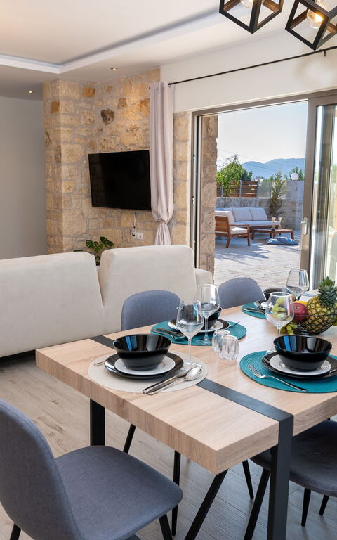 Villa Olympia: Lunsjrom, Stue