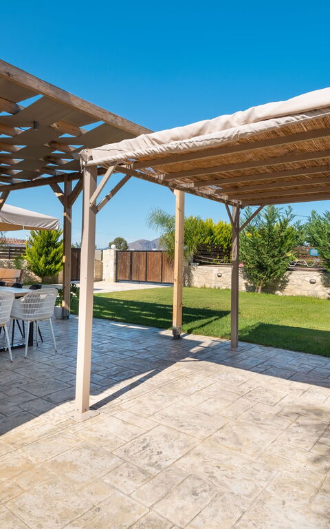 Villa Olympia: Balkong / terrasse / uteplass, Eksteriør, Hage, Utendørs