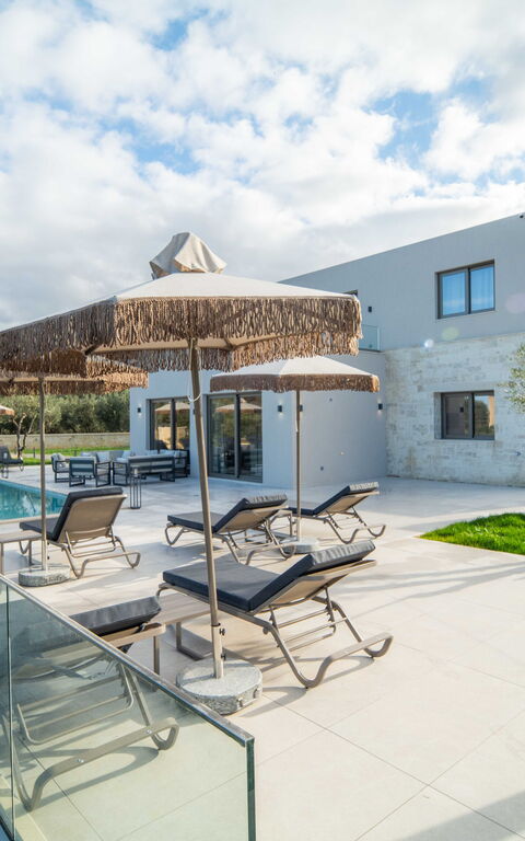 Villa Vasilissa: Eksteriør, Utendørs