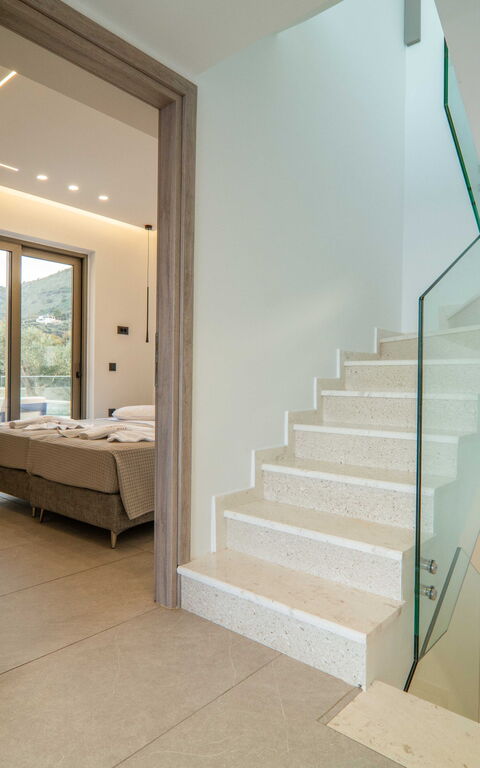 Villa Vasilissa: Romdetaljer