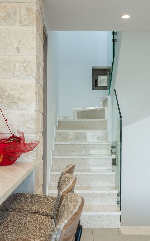 Villa Vasilissa: Romdetaljer