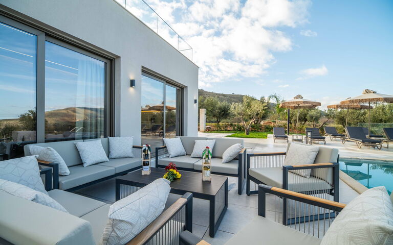 Villa Vasilissa: Eksteriør, Utendørs