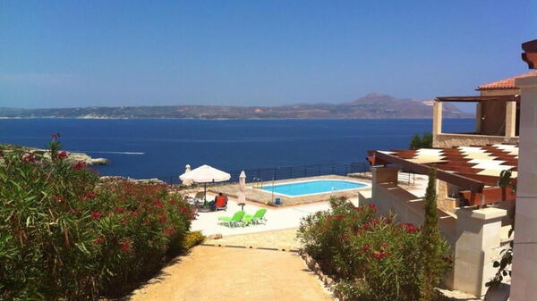 Villa Pi: Eksteriør, Utendørs, Visningar