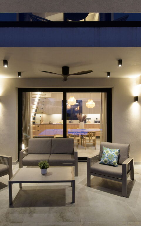 Villa Elais: Utendørs