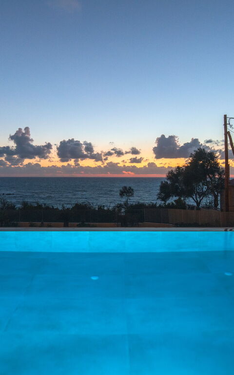 Villa Elais: basseng, Utendørs, Visningar