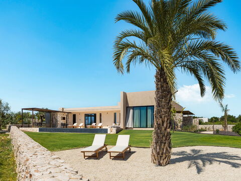 Eos Villa