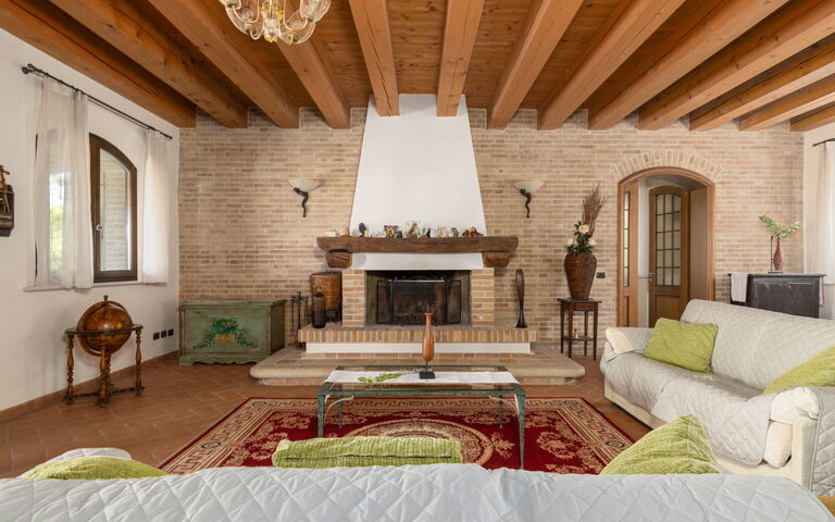 Villa Belvedere San Bartolo: Stue
