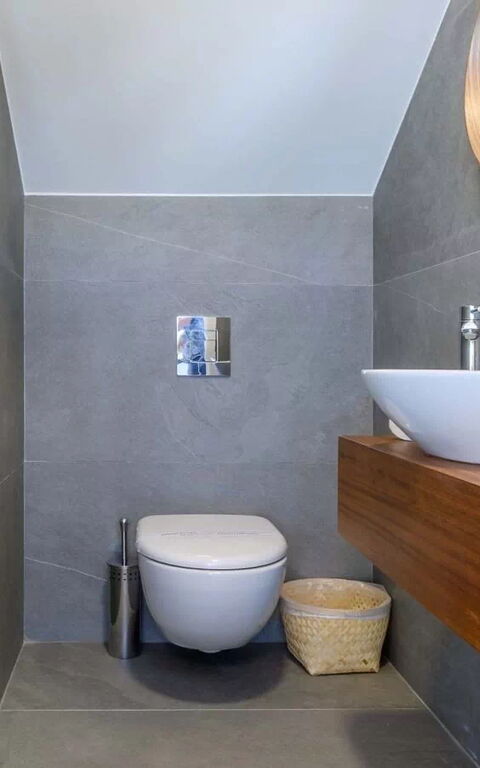 By the Beach - Sea Pearl Villa: Baderom