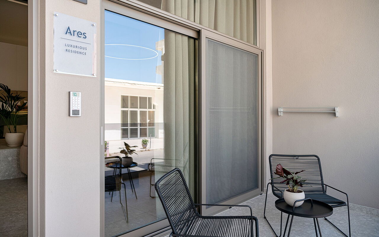 Ares Luxurious Residence: Balkong / terrasse / uteplass, Eksteriør, Utendørs