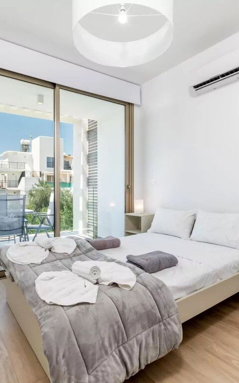Azure Seaview - Ruby Villa: soverom