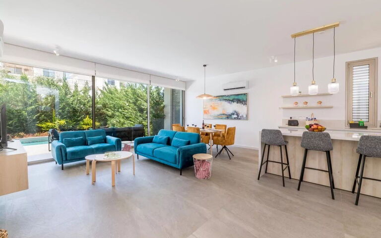Azure Seaview - Ruby Villa: Stue