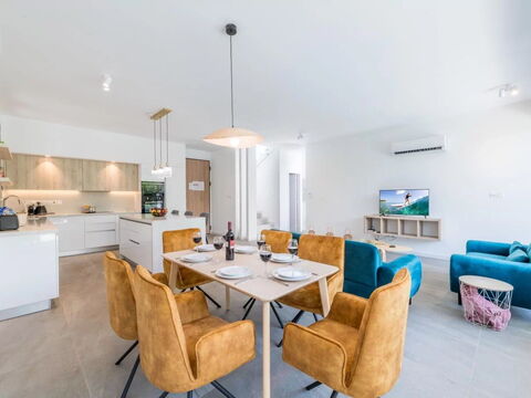 Azure Seaview - Ruby Villa