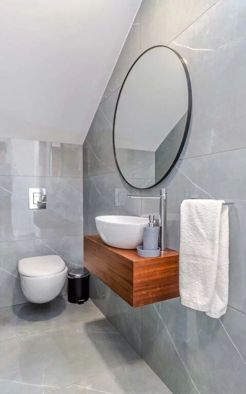 By the Beach - Aura Villa: Baderom