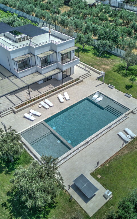 Villa Watanave: basseng, Eksteriør, Hage, Sommer, Utendørs, Vår, Visningar