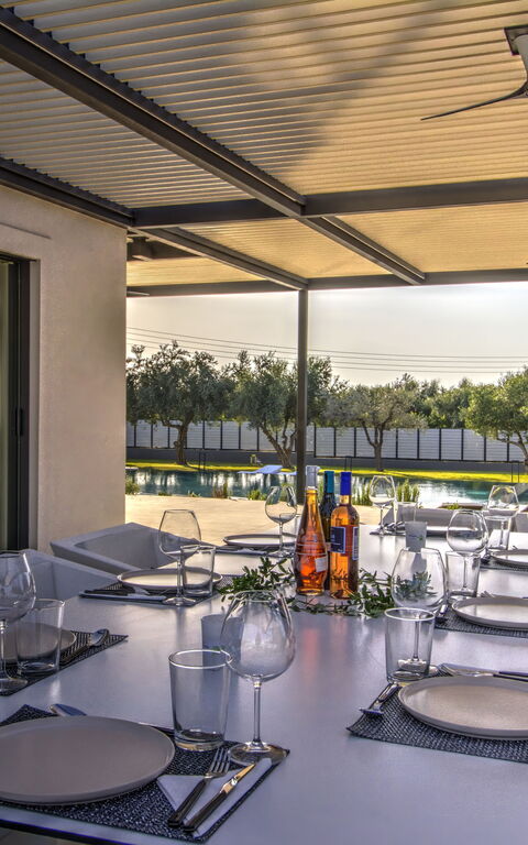 Villa Watanave: Balkong / terrasse / uteplass, Eksteriør, Sommer, Utendørs, Vår