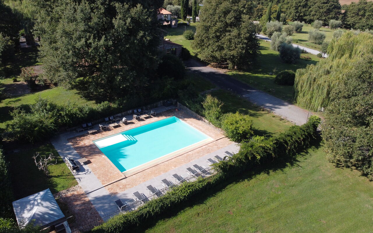 Borgo di Campagna Il Tesoro: basseng, Eksteriør, Hage, Utendørs