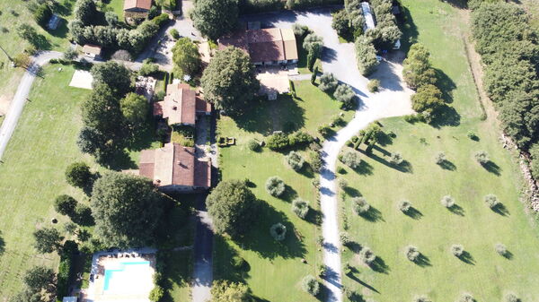 Borgo di Campagna Il Tesoro: Eksteriør, Hage, Utendørs