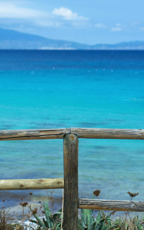 Kontakt Posarelli Villas Scandinavia for å få hjelp til å finne en feriebolig i Italia